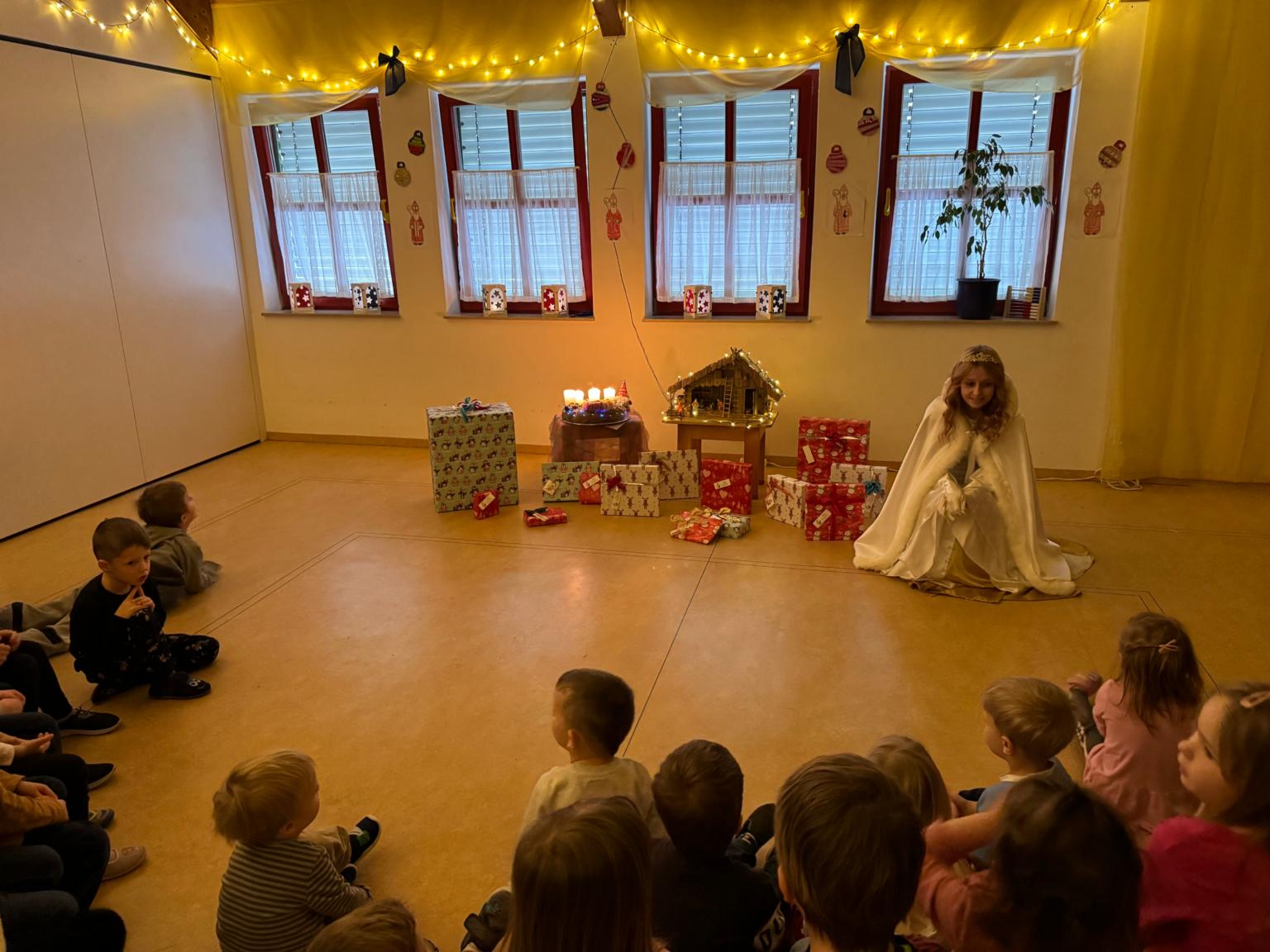 Christkind (c) Christkind, Weihnachten, 2023, Kita Heilig Geist Veitsbronn